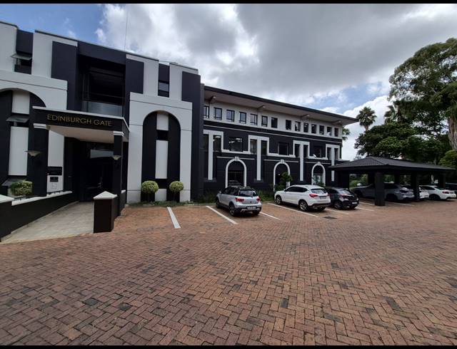 320M² OFFICE TO LET IN HYDE PARK